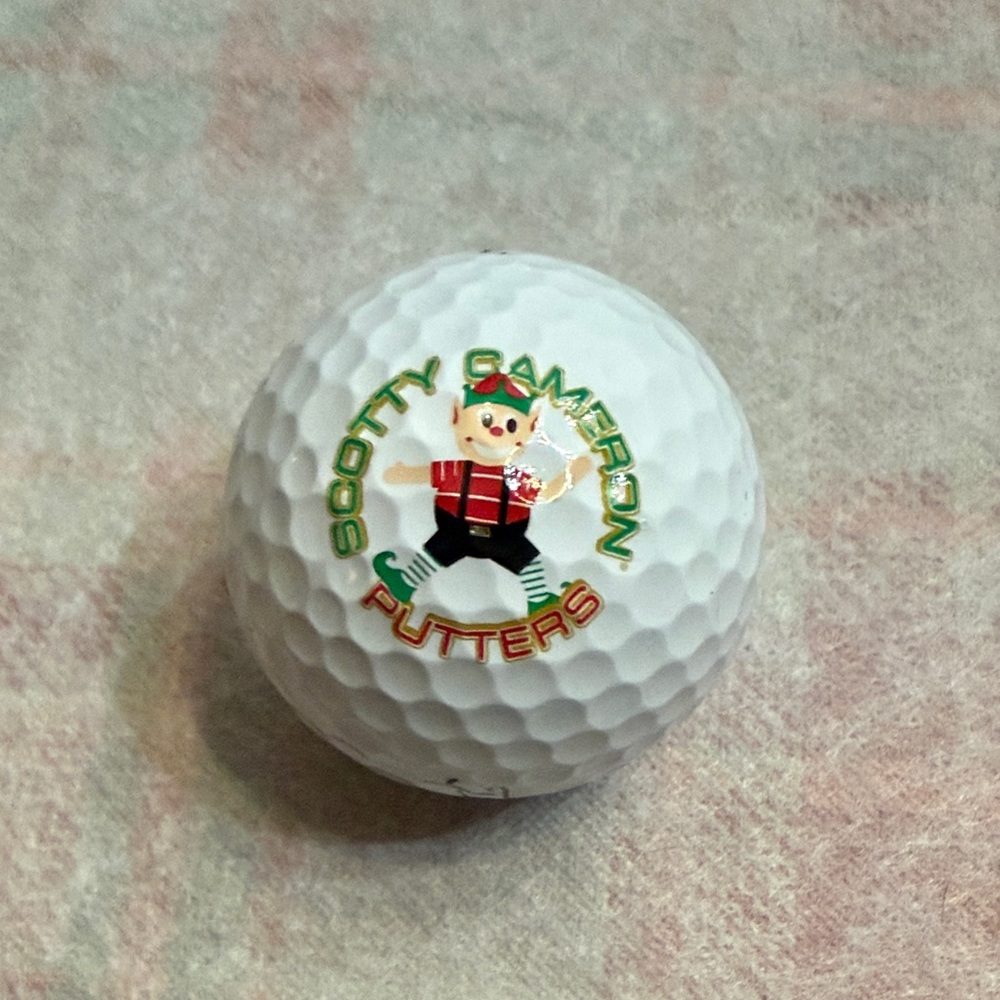 Scotty Cameron 2025 Christmas Golf Ball Set - Titleist Pro V1 (Set of 4 shown) - Picture 5 of 8